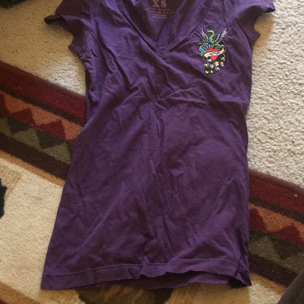 Ed hardy v neck